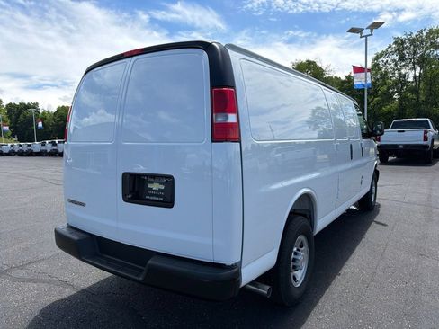 New 2026 Chevrolet Express 2500 Extended w/ Driver Convenience Package RWD image 18