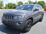 Used 2015 Jeep Grand Cherokee Laredo w/ Quick Order Package 23E image 2