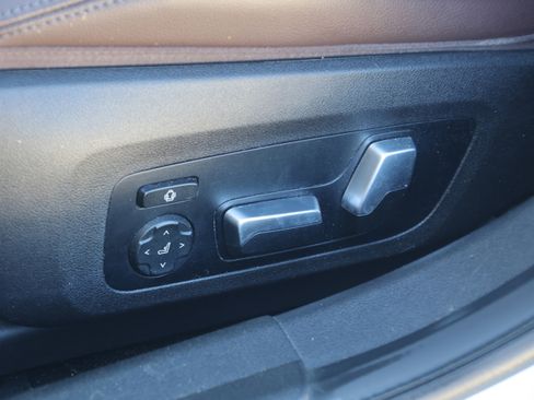 Used 2020 BMW 330i Sedan image 34