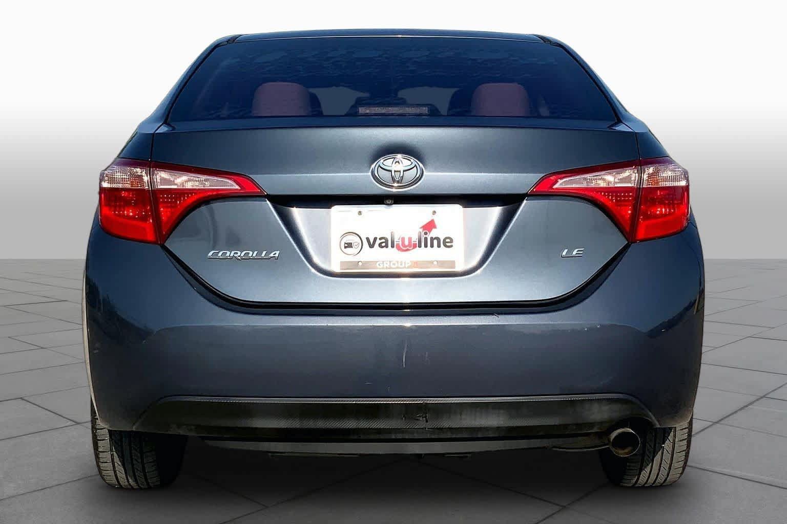 Used 2018 Toyota Corolla LE FWD image 5