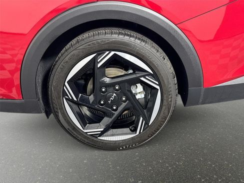 Certified 2025 Kia K4 EX FWD image 28