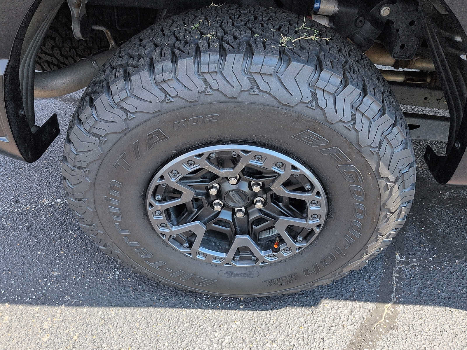 Used 2024 Ford F150 Raptor w/ Equipment Group 803A Raptor R AWD/4WD image 9