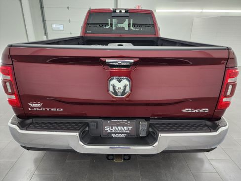 Used 2022 RAM 3500 Limited AWD/4WD image 33