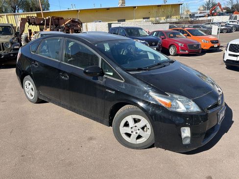 Used 2010 Toyota Prius Five image 1