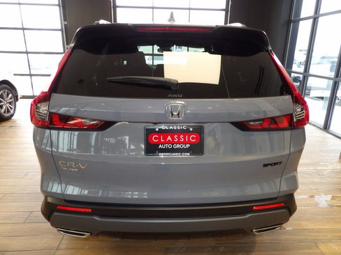 Used 2024 Honda CR-V Sport image 7
