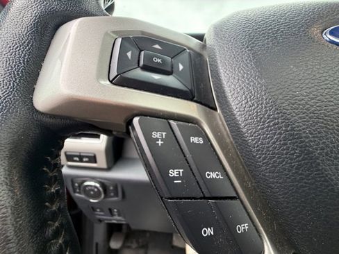 Certified 2022 Ford F250 Lariat w/ Lariat Ultimate Package AWD/4WD image 21