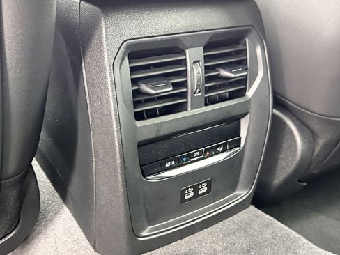 Used 2026 BMW i4 eDrive40 w/ Parking Assistance Package RWD image 29