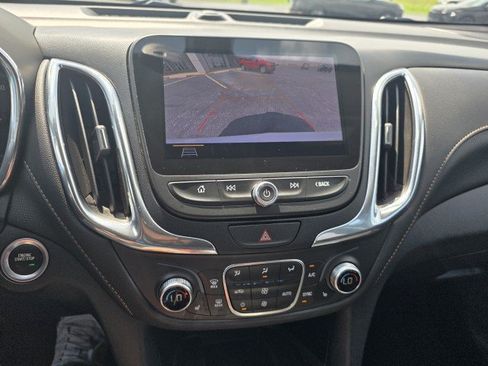 Used 2019 Chevrolet Equinox Premier FWD image 7