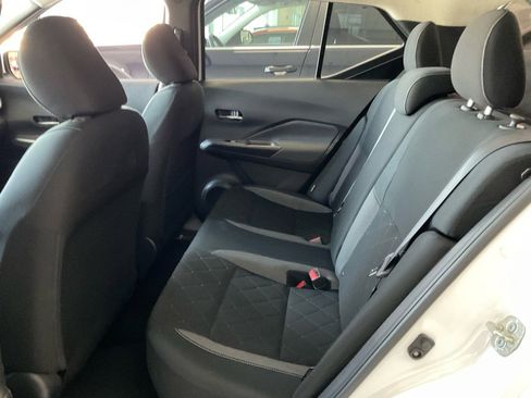 Used 2020 Nissan Kicks SV image 21