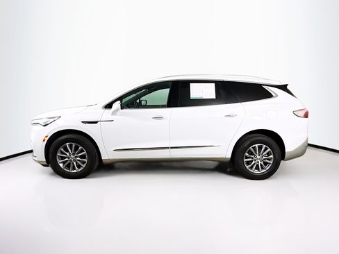 Used 2023 Buick Enclave Essence w/ Sound and Sites Package FWD image 7