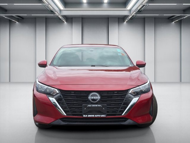 Used 2024 Nissan Sentra SV FWD image 2