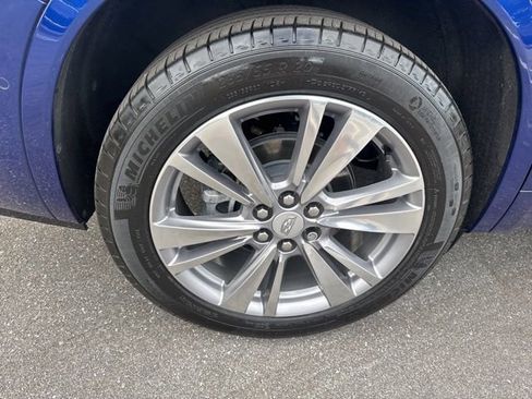 Certified 2024 Cadillac XT6 Premium Luxury w/ Technology Package image 28