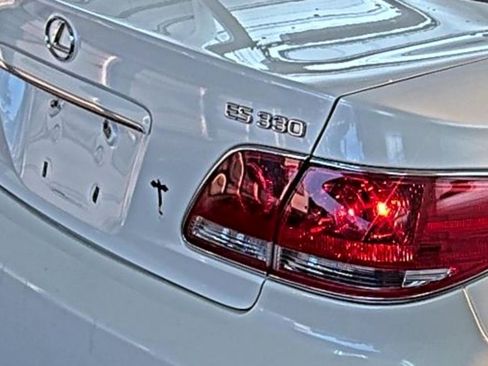 Used 2005 Lexus ES 330 FWD image 6
