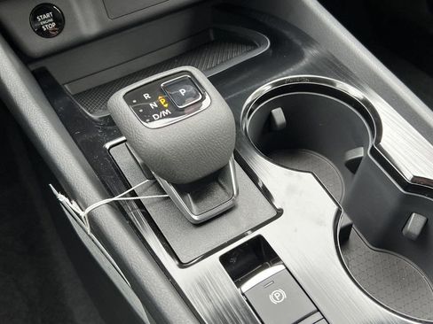 Used 2026 Nissan Rogue SV image 30