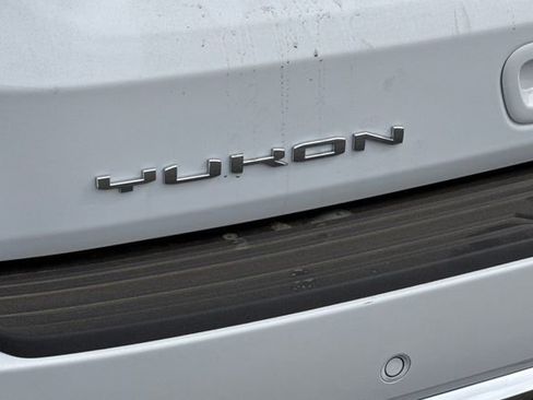 New 2026 GMC Yukon Elevation image 36