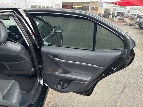 Used 2023 Toyota Camry XLE w/ Navigation Package image 21