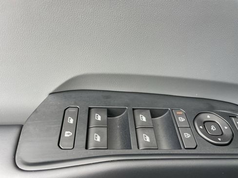 New 2026 Kia EV9 Land w/ Nightfall Edition Package image 17