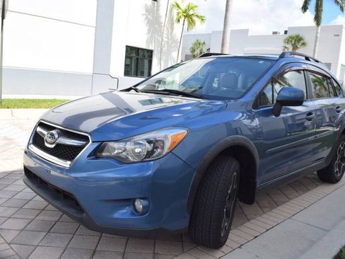 Used 2014 Subaru Crosstrek 2.0i Premium AWD/4WD image 2