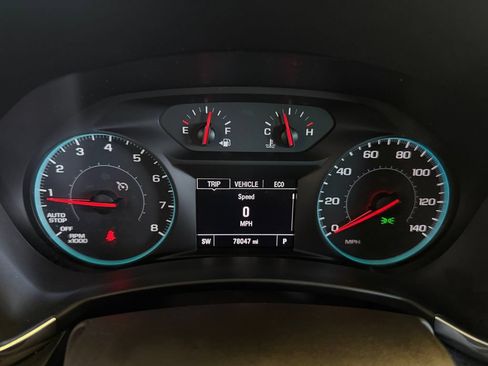 Used 2018 Chevrolet Equinox LS AWD/4WD image 16