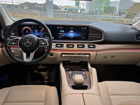 Used 2021 Mercedes-Benz GLE 350 w/ 3rd Row Seat Package image 12
