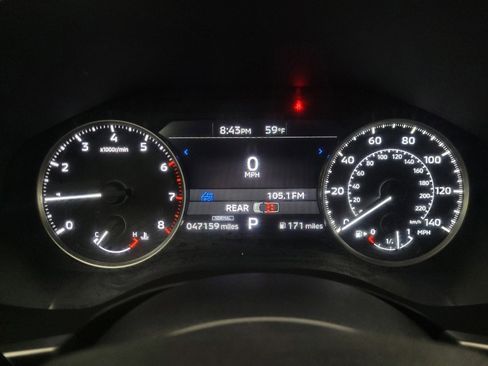 Used 2023 Mitsubishi Outlander ES image 23