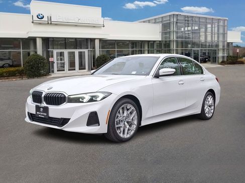 Certified 2025 BMW 330i xDrive Sedan AWD/4WD image 1