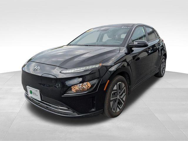 Used 2023 Hyundai Kona SE FWD image 3