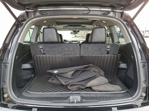 Used 2016 Honda Pilot Elite image 30