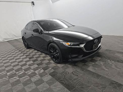 Used 2024 MAZDA MAZDA3 s FWD image 3