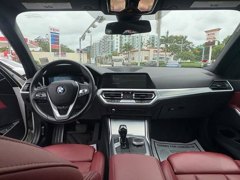 Used 2022 BMW 330i xDrive Sedan w/ Driving Assistance Package image 18