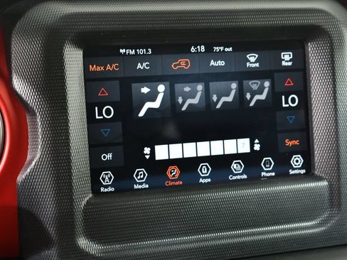 Used 2021 Jeep Wrangler Unlimited Rubicon AWD/4WD image 28