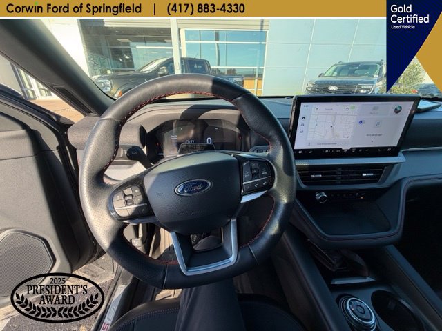 Used 2025 Ford Explorer ST-Line AWD/4WD image 19