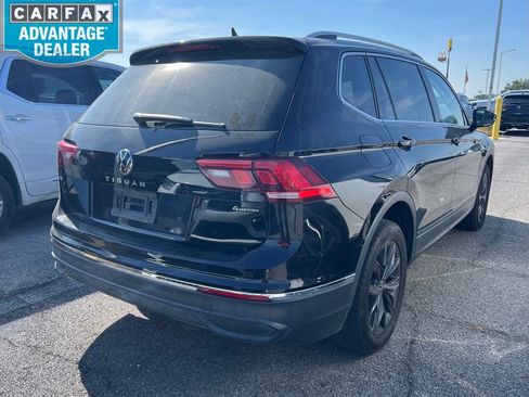 Used 2022 Volkswagen Tiguan SE w/ Panoramic Sunroof Package AWD/4WD image 5
