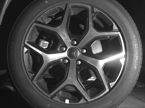 Used 2025 Jeep Compass Limited image 12