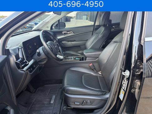 Used 2023 Kia Sportage EX FWD image 14