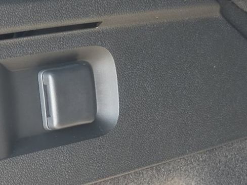 New 2026 Buick Envision Avenir image 24