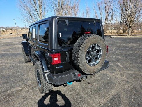 Used 2023 Jeep Wrangler Unlimited Rubicon 4xe image 3
