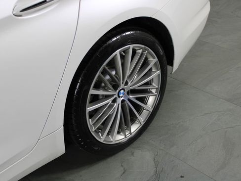 Used 2017 BMW 530i image 11