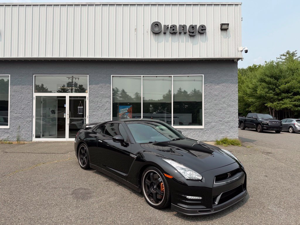 Used 2014 Nissan GT-R Track Edition AWD/4WD image 8