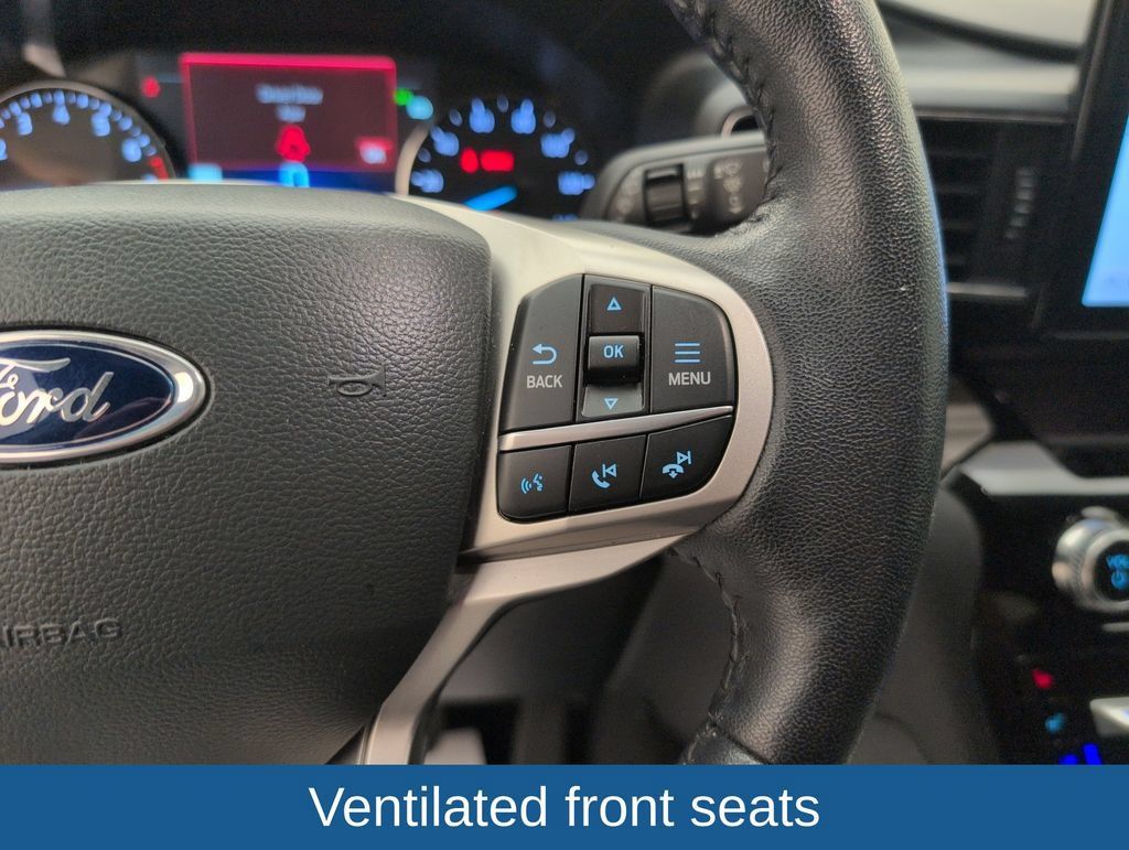 Used 2022 Ford Explorer Limited w/ Equipment Group 301A RWD image 39