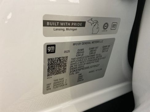 Used 2025 GMC Acadia AT4 image 31