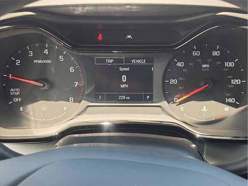 Used 2026 Chevrolet Trax LS FWD image 12