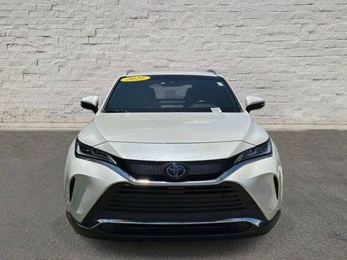 Used 2021 Toyota Venza AWD/4WD image 8