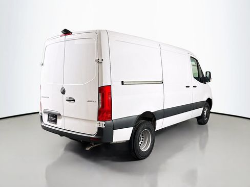 Used 2026 Mercedes-Benz Sprinter 4500 image 7