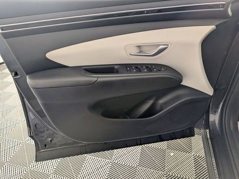 Used 2022 Hyundai Tucson SEL FWD image 10