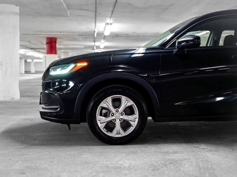 Used 2024 Honda HR-V LX image 13