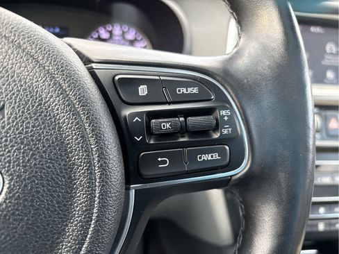 Used 2018 Kia Optima EX w/ Premium Package image 25