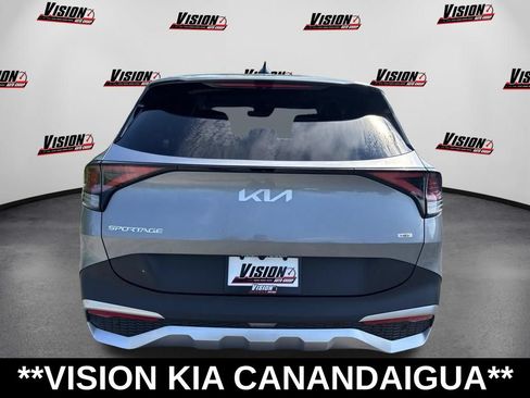 Used 2023 Kia Sportage LX AWD/4WD image 4