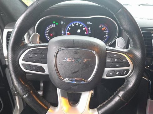 Used 2020 Jeep Grand Cherokee SRT image 10