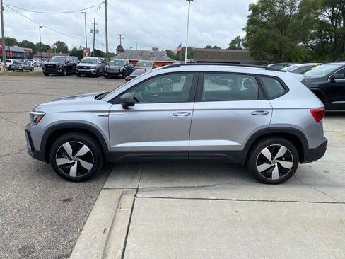 Used 2024 Volkswagen Taos S AWD/4WD image 7